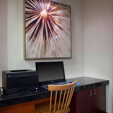 Fairfield Inn And Suites By Marriott Montgomery Eastchase Exteriör bild