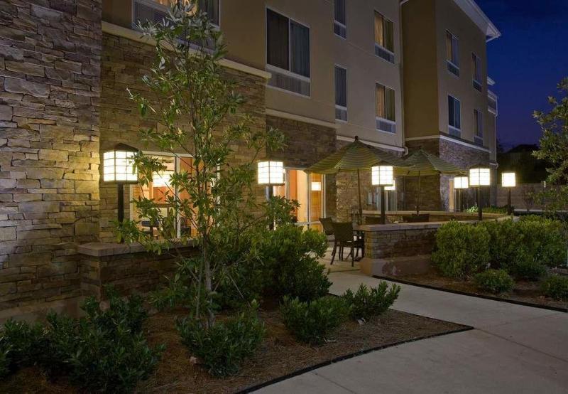 Fairfield Inn And Suites By Marriott Montgomery Eastchase Exteriör bild