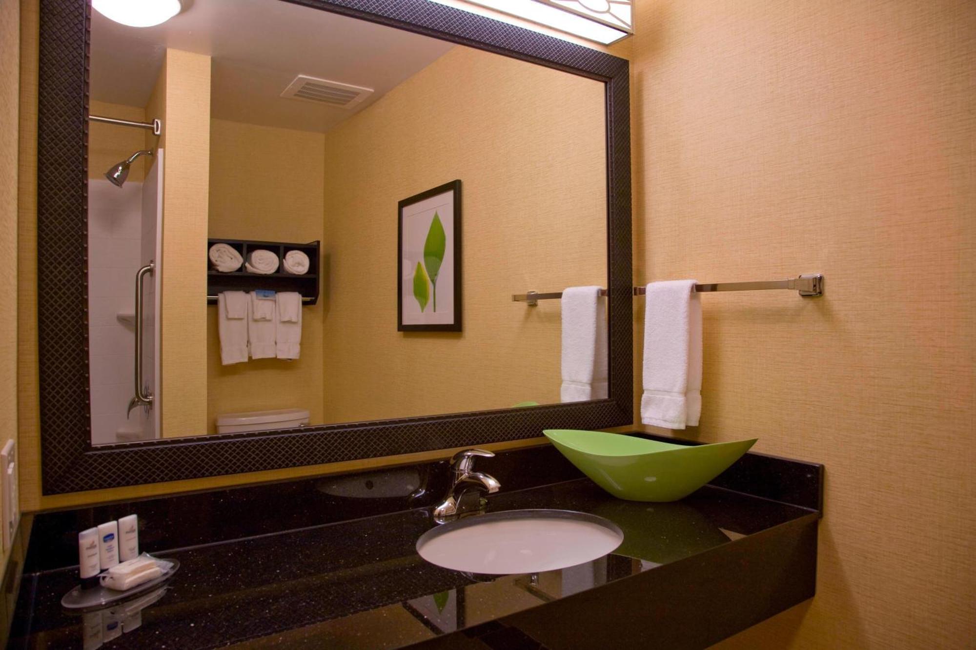 Fairfield Inn And Suites By Marriott Montgomery Eastchase Exteriör bild