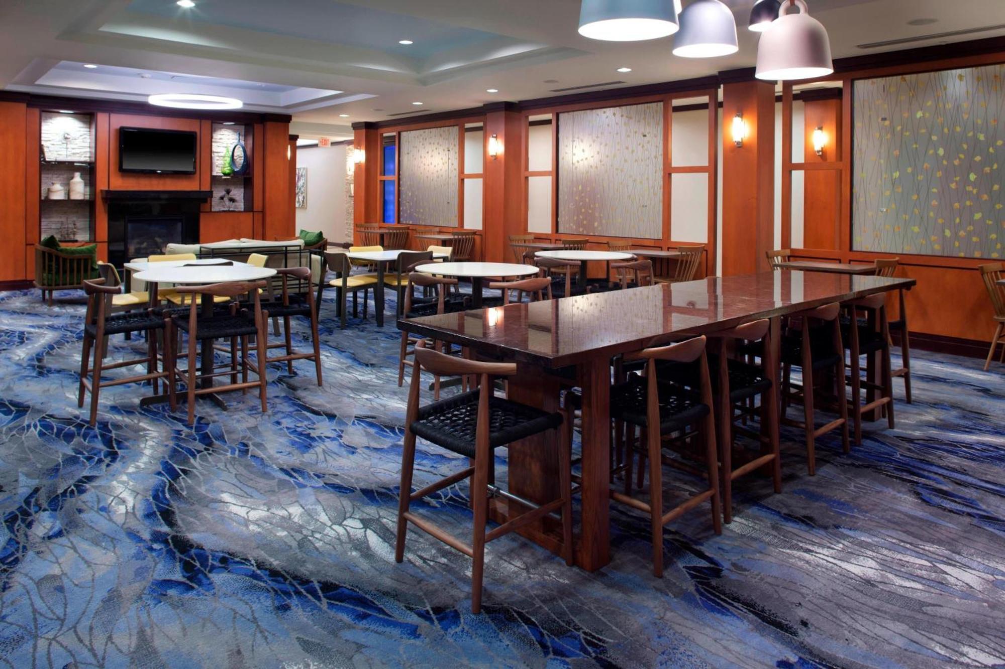 Fairfield Inn And Suites By Marriott Montgomery Eastchase Exteriör bild