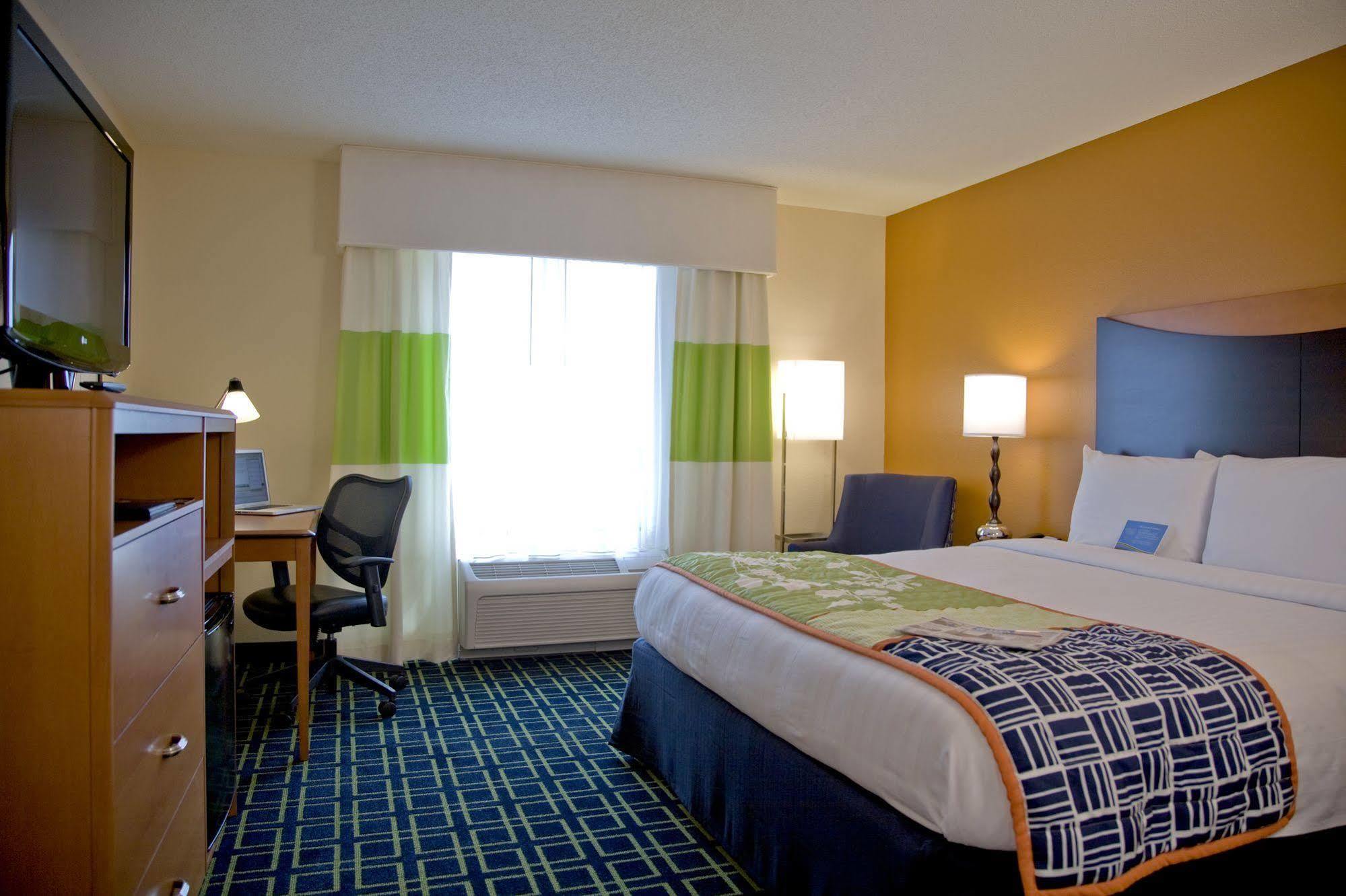 Fairfield Inn And Suites By Marriott Montgomery Eastchase Exteriör bild